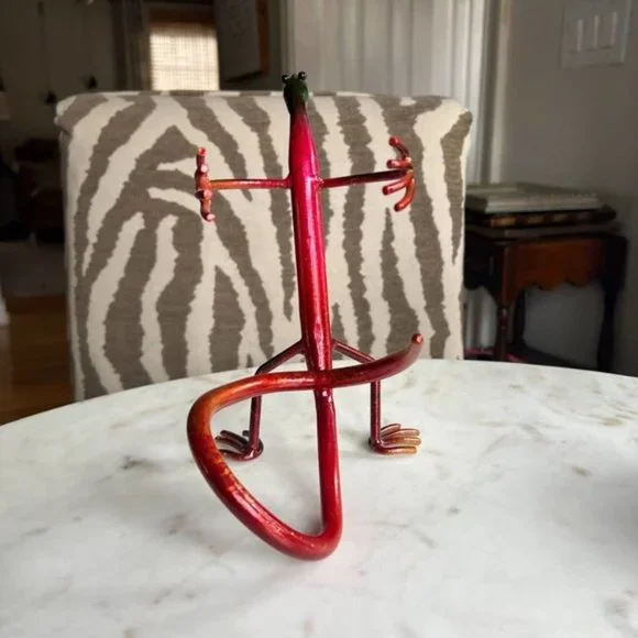 Welded Desert Lizard Wine Holder from Moab Utah - Picture 5 of 10